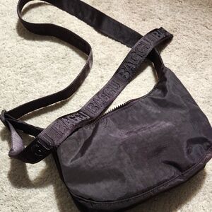 Small chocolate plum baggu
